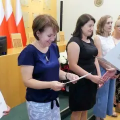Jak zostać nauczycielem dyplomowanym: proces awansu krok po kroku