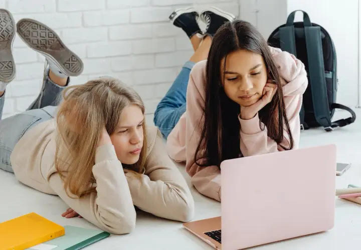Jakich kierunków studiów unikać w 2025/2026?