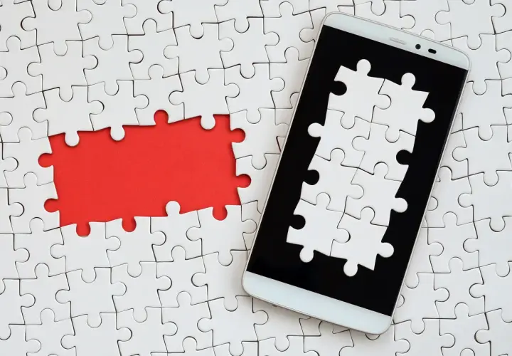 Puzzle online: Jak wzmocnić mózg i zrelaksować się cyfrowo?